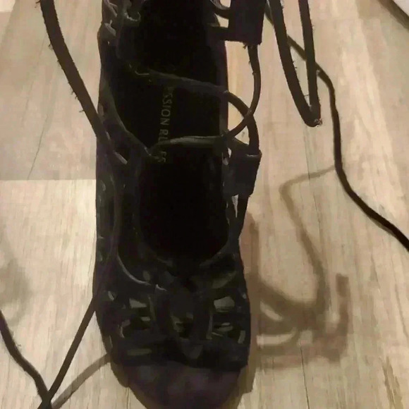 Obsession rules real suede sandals - Picture 6 of 9